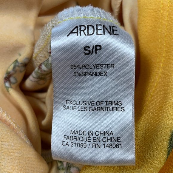 3/$25 Kendall & Kylie Off Shoulder Yellow Floral Romper Small - Picture 7 of 10